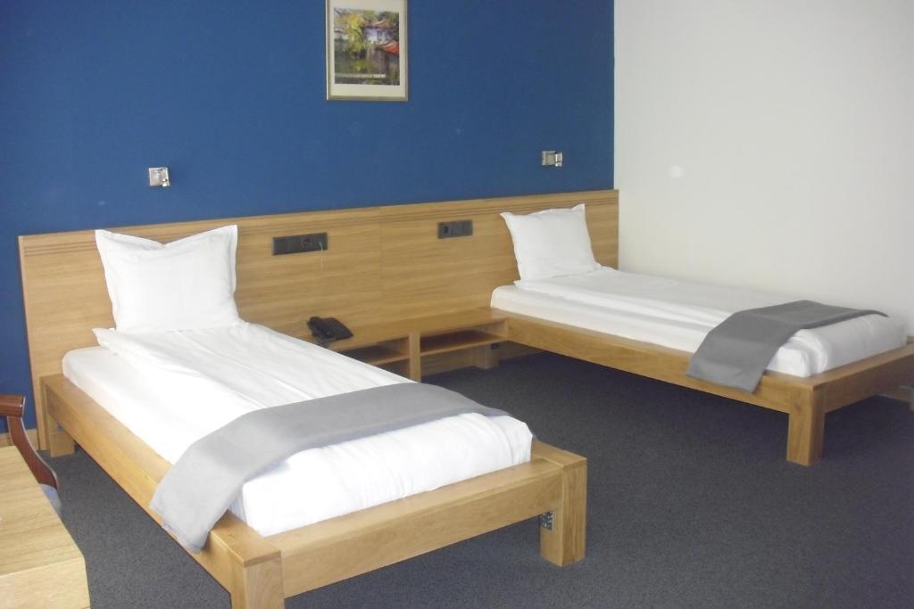 Universal Hotel Dupnitsa Bilik gambar